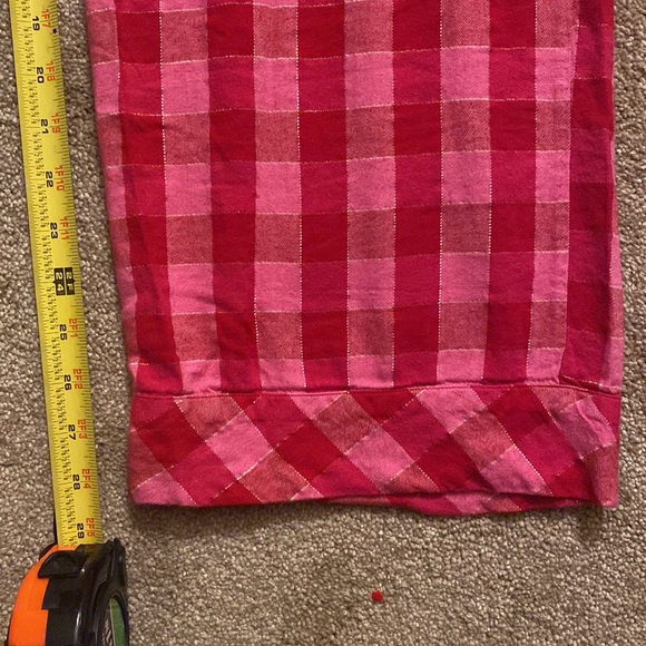 Victoria’s Secret size MEDIUM red pink and gold glitter throughout flannel PJs - Picture 8 of 11
